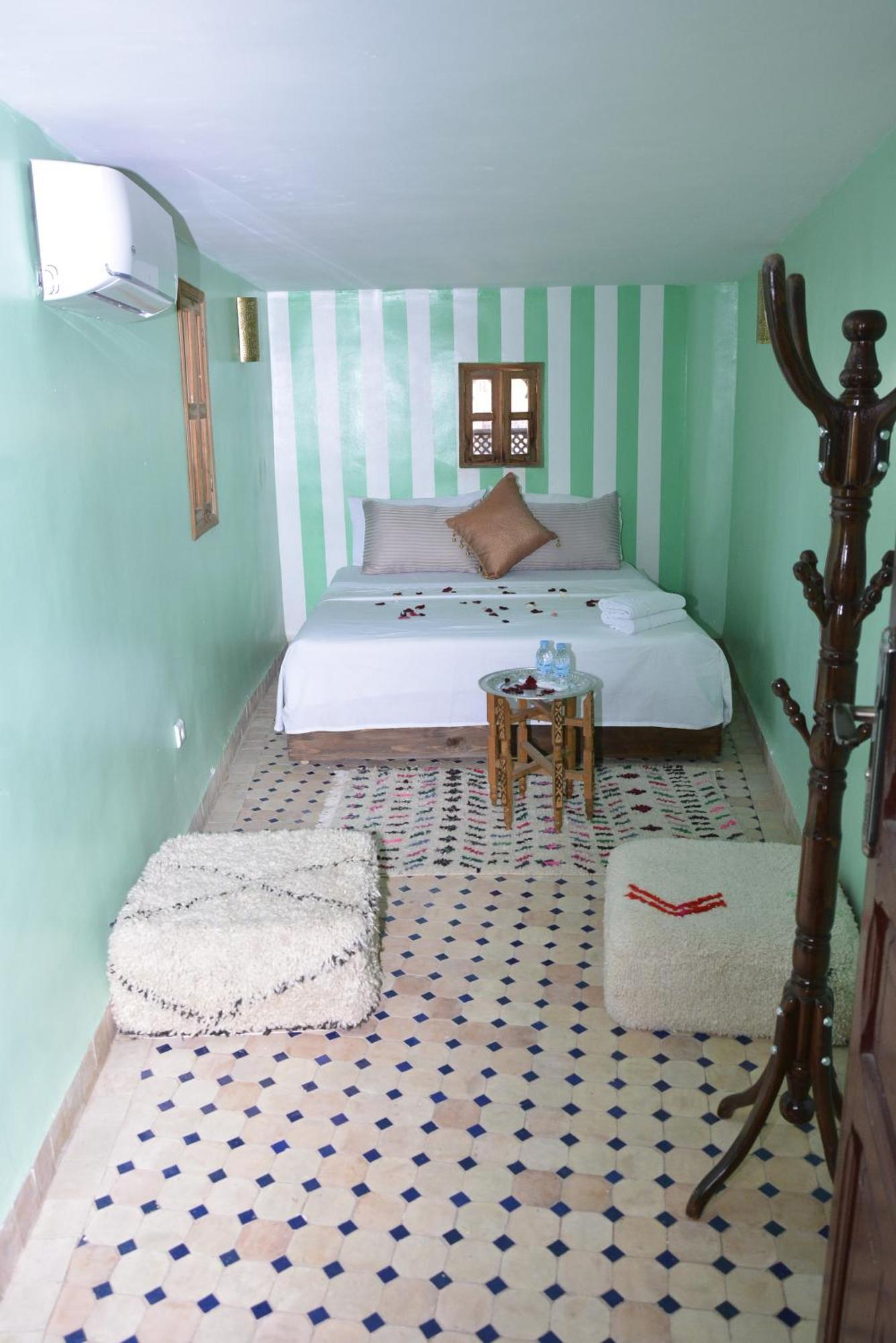 Riad Fes Colors & Spa - Family Lodging Exteriör bild