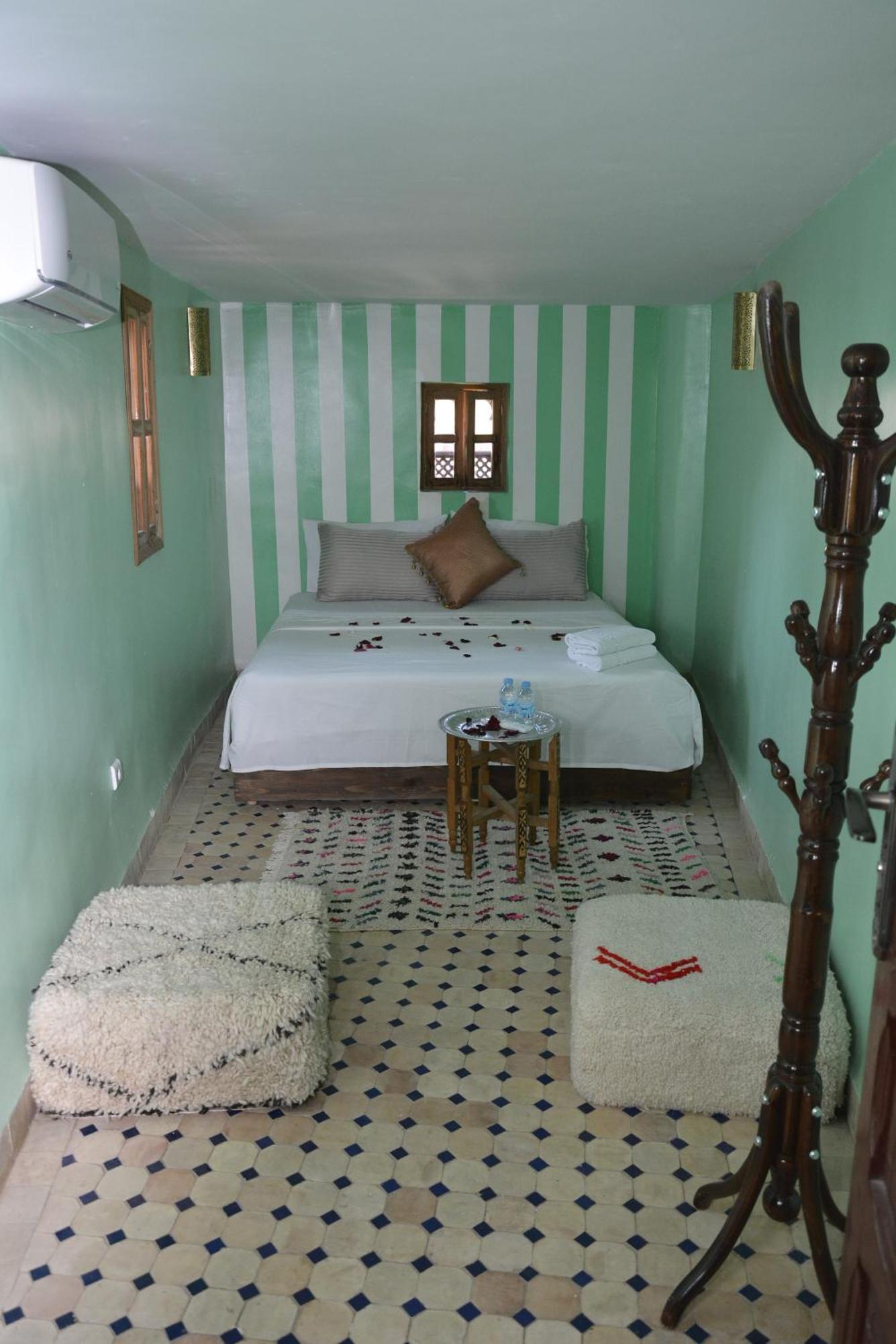 Riad Fes Colors & Spa - Family Lodging Exteriör bild