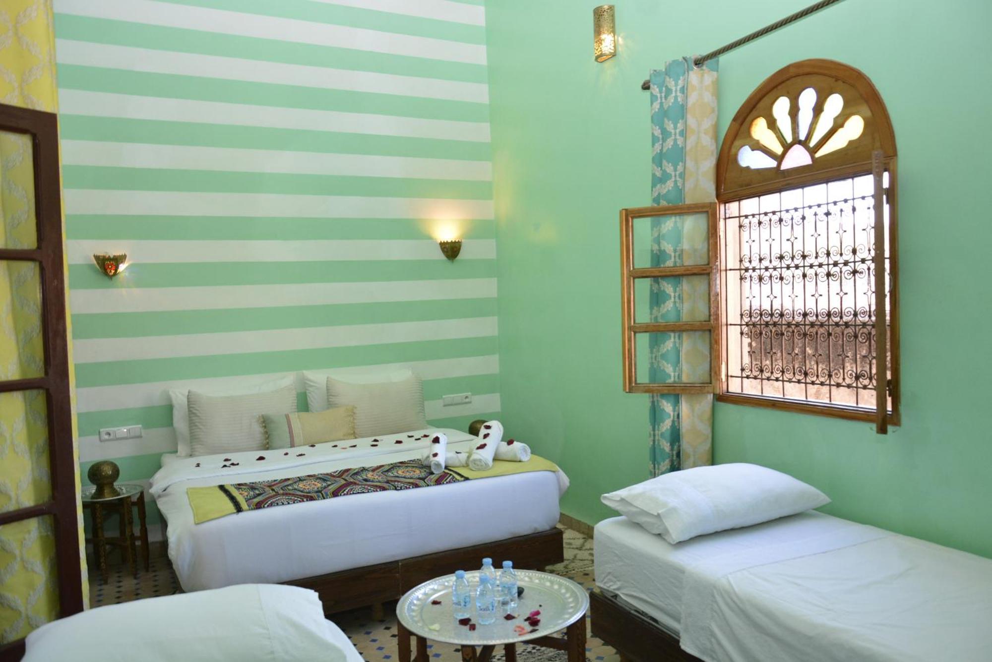Riad Fes Colors & Spa - Family Lodging Exteriör bild